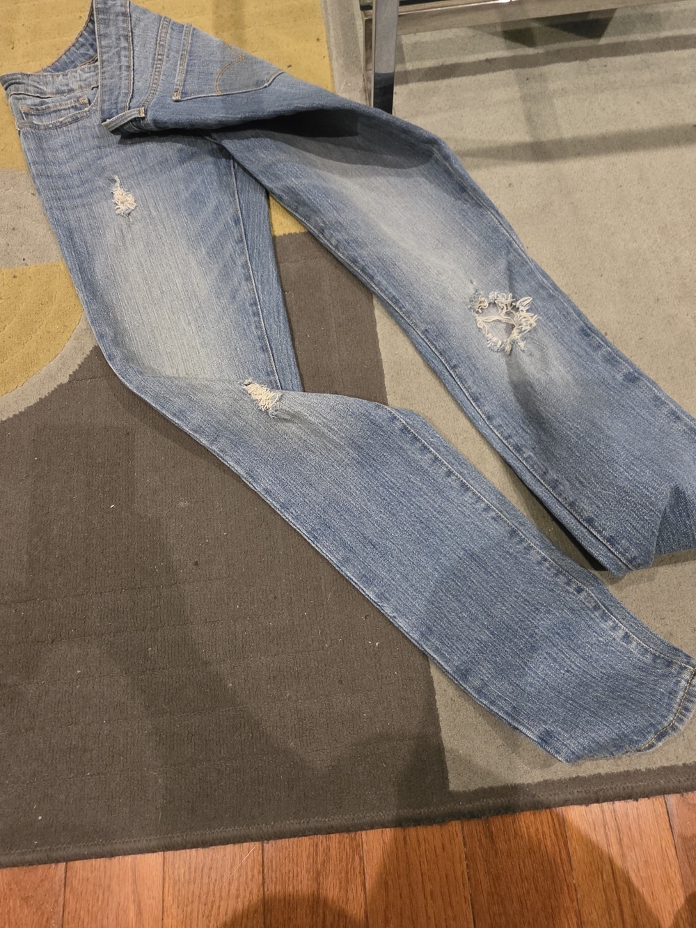 (Stretch) Light Blue Distressed Straight-Leg Jeans for Women LEVIS